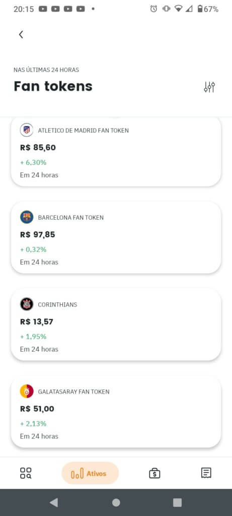 Tela extraída do app do Mercado Bitcoin exibindo opções de fan token como do Corinthians e do Barcelona